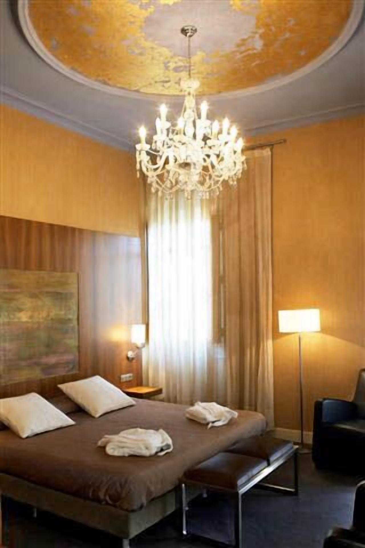 Hotel Sant Roc Solsona Esterno foto