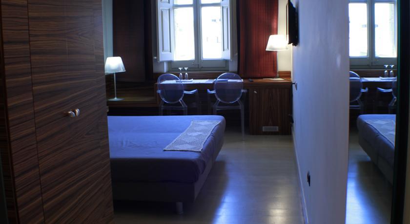 Hotel Sant Roc Solsona Esterno foto