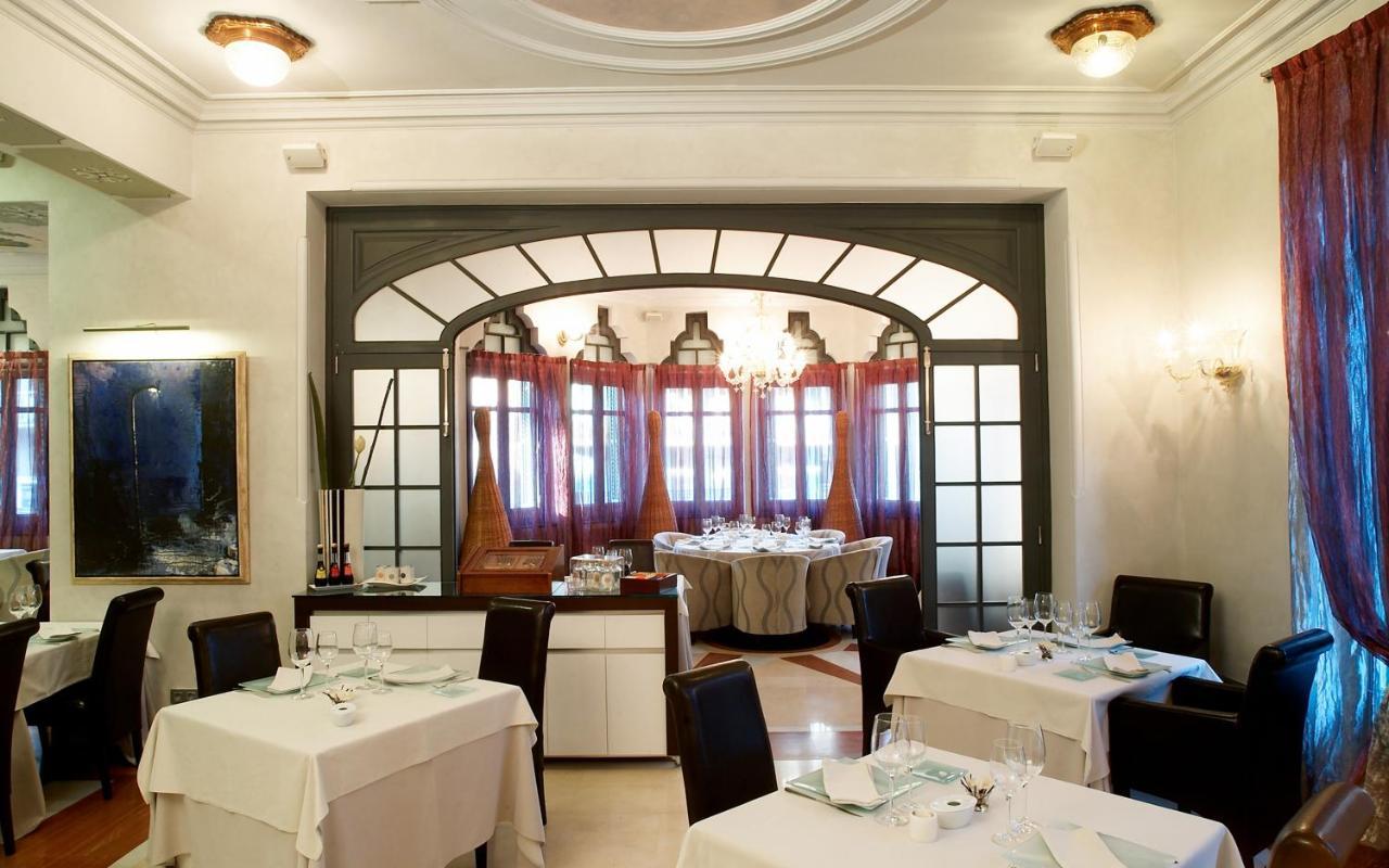 Hotel Sant Roc Solsona Esterno foto