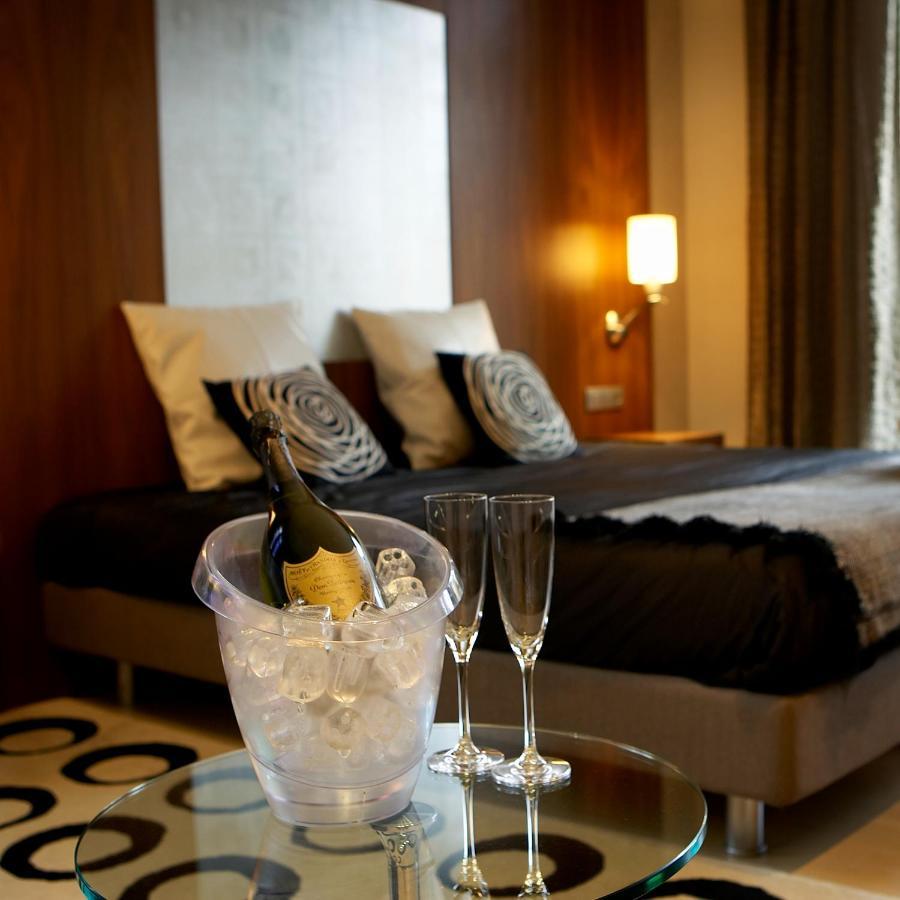 Hotel Sant Roc Solsona Esterno foto