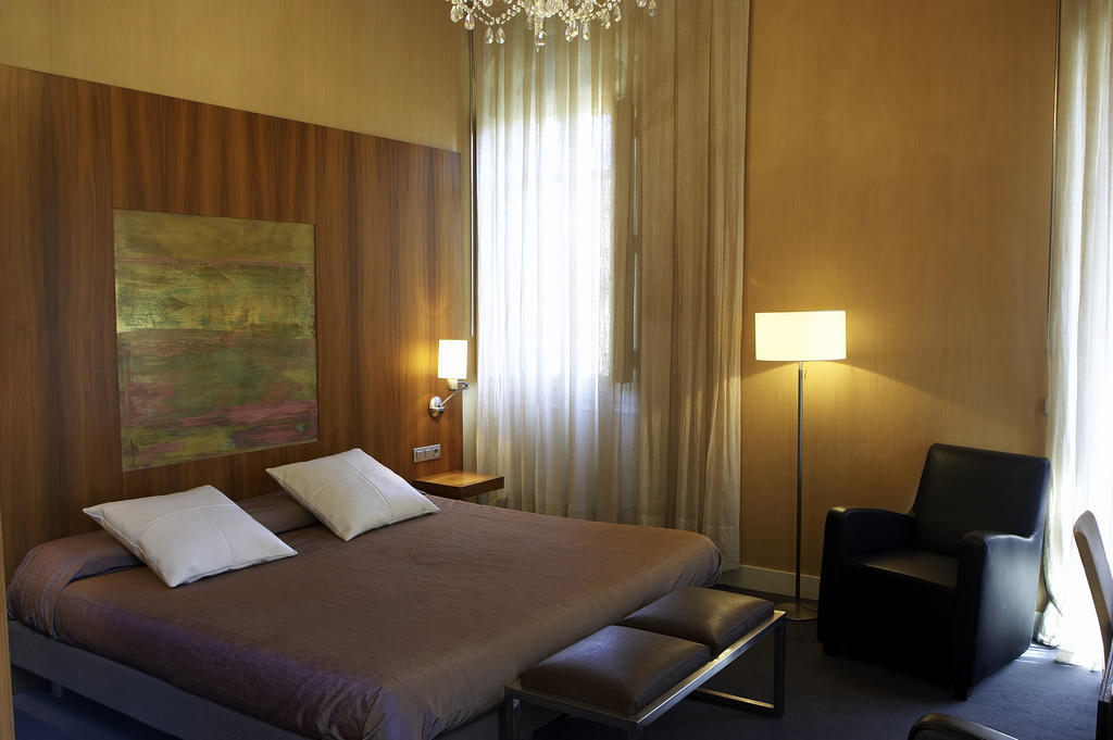 Hotel Sant Roc Solsona Esterno foto